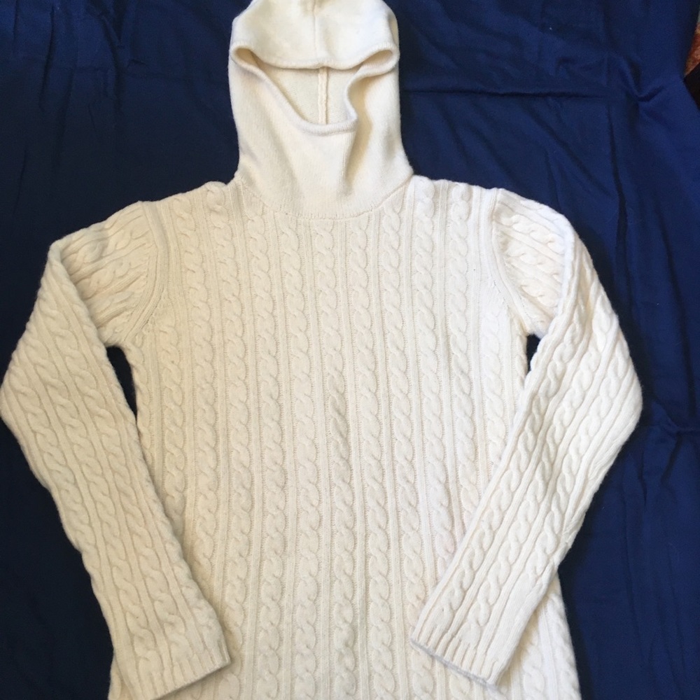 Hooded cable knit sweater